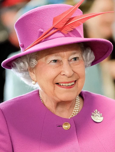 Queen_Elizabeth_II_in_March_2015.jpg