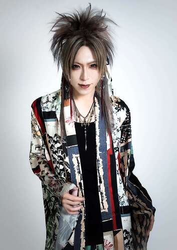 Gt. Takashi
