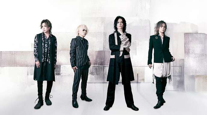 153152-defspiral-group-photo