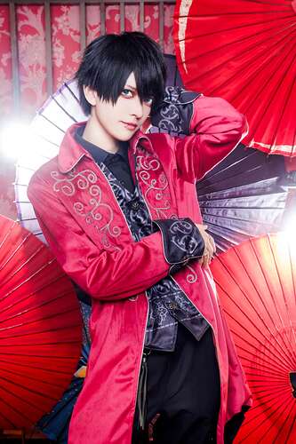 Gt. Yasaka Shion (八坂詩音)