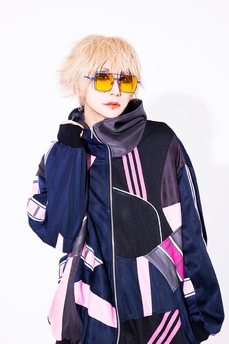 Vo. MAKOTO (マコト)