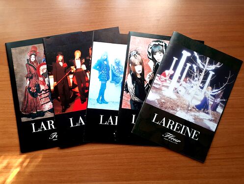 lareine fanmagazines