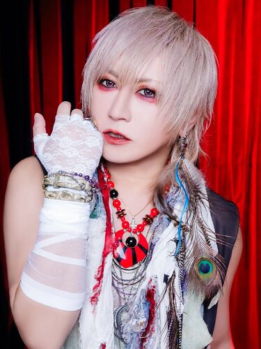 Vo. Yugiri (夕霧)