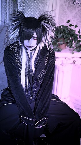 Dr. Kaya (嘩弥)