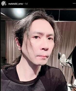 pale old jrock man who hasnt stepped out of a recording studio in weeks (jk)