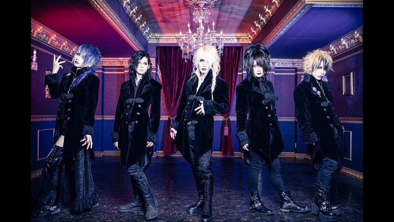 Zeke Deux new look, new drummer Eisaku and new limited single